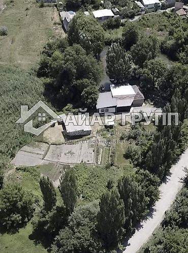 4 комнаты, 130 м², 30 соток, Дмитриевка at lalafo.kg 4 комнаты, 130 м², 30 соток, Дмитриевка