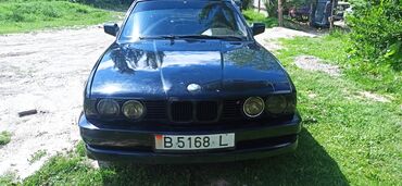 BMW: BMW : 1989 г., 2 л, Механика, Бензин, Седан