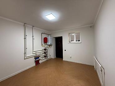 Долгосрочная аренда домов: 230 м², 6 комнат и более, С подселением — 15