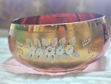 Digər dəstlər və servizlər: Zər ifa incəsənəti üslubunda dekorativ şüşə dəst - Tərkib: 1 ədəd iri — 7