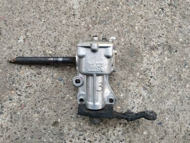 Auto delovi: Puž(glava) volana Lada 2107 Rivu, Lada 2104 Karavan, Lada 2105 br.3 — 5