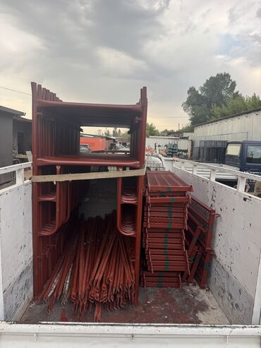 Строительные леса, стойки: Оптом продаю Оптом и в розницу Леса Строительный Леса 500-комп Есть — 7