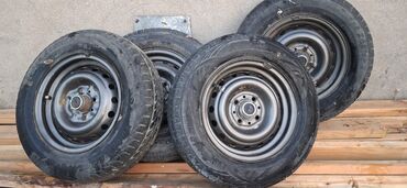 Vaz təkər 4dü 150 azn 
Azər 0708555512