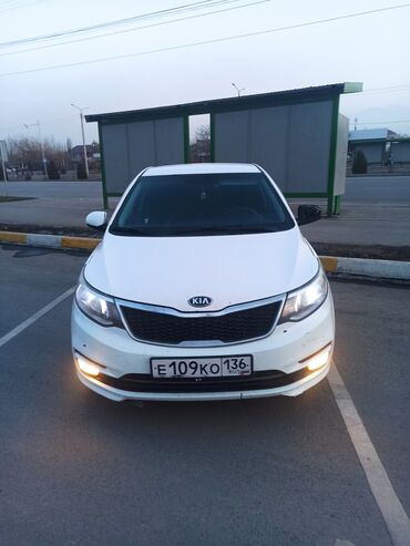 Kia: Kia Rio: 2015 г., 1.6 л, Автомат, Бензин, Седан