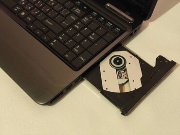 Toshiba: İşlənmiş Toshiba, 15.6 ", Intel Core i5, 256 GB — 9