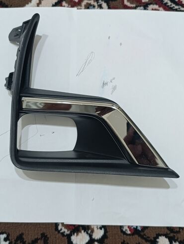 лада приора капот: Чёрная накладка TAYOTA LAND CRUISER,150,2019г.противотуманной фары с