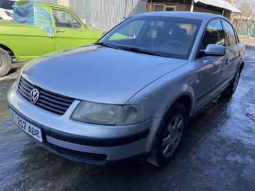 Коммерческий транспорт: Volkswagen Passat: 2000 г., 1.6 л, Механика, Бензин, Седан