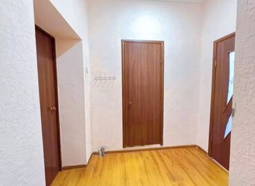 квартира в покровке: 1 комната, 40 м², Сталинка, 1 этаж, Косметический ремонт