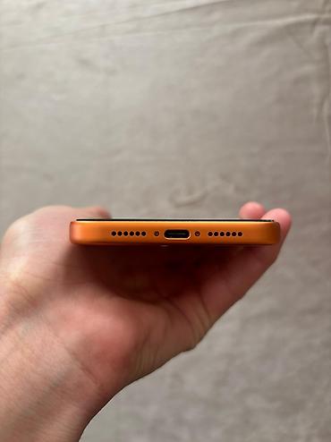 Apple iPhone: IPhone 13, Narıncı, Face ID — 9