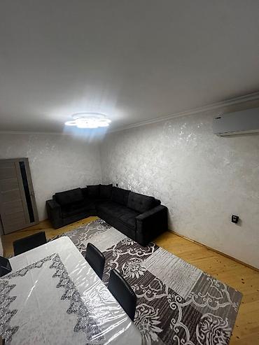 mehemmedi: Bakı, 4 otaqlı, Köhnə tikili, m. İnşaatçılar, 120 kv. m — 2