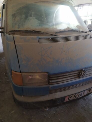 бусик машина: Volkswagen Transporter: 1992 г., 1.9 л, Дизель
