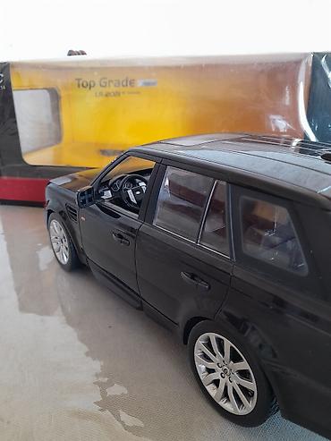 Land Rover: Range rover 1:14 ölcudur. Plastikdir, evveler pultu masin olub — 5