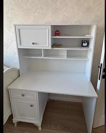 Turkiye istehsali MDF material maşın boya yazı Masasi 120 azn ideal