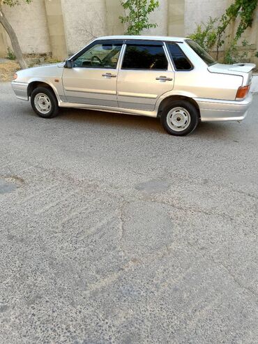 VAZ (LADA): Salam Maşın Pult sisdemidi arxa qabaq kamera Bez detaldı bez şumkadı