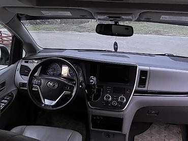 Toyota: Toyota Sienna: 2011 г., 3.5 л, Автомат, Бензин, Минивэн — 9