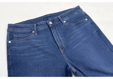 женские белые джинсы стрейч: Скинни, Средняя талия, Стрейч