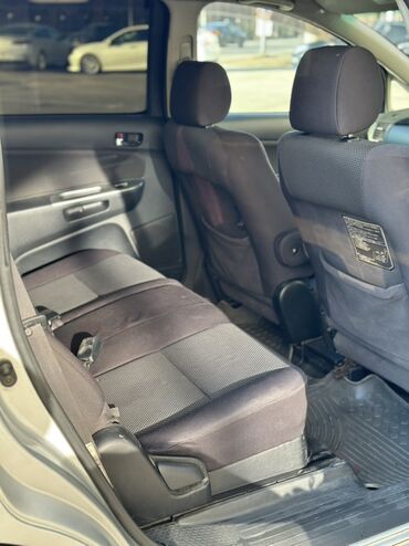 Toyota: Toyota WISH: 2004 г., 2 л, Автомат, Бензин, Универсал at lalafo.kg — 9 Toyota: Toyota WISH: 2004 г., 2 л, Автомат, Бензин, Универсал — 9