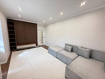 2 комнаты, 63 м², 7 мкр Элитка, 4 этаж, Евроремонт