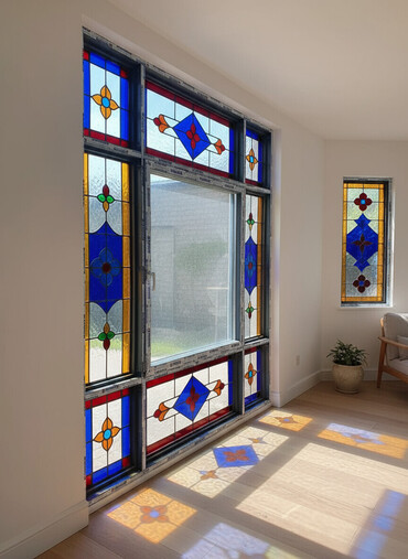 обменяю дом на квартиру: Пластиковые окна на заказ, Витражные, Платная установка