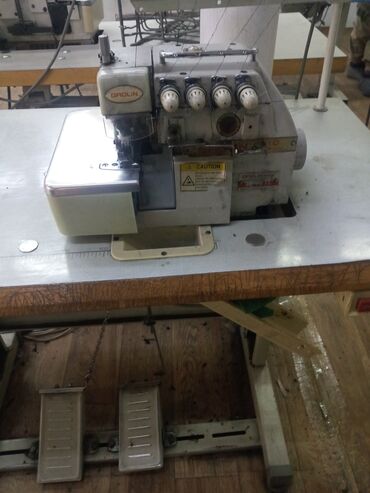 швейная машинка буу: 5 нитка сатылат эски матору менен алуучулар болсо кайрылсанар болот