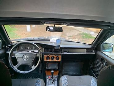 Nəqliyyat: Mercedes-Benz 190-Series: 2 l | 1992 il Sedan — 9