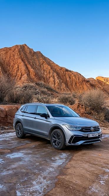 tiguan: Volkswagen Tiguan: 2023 г., 2 л, Автомат, Бензин, Кроссовер — 1