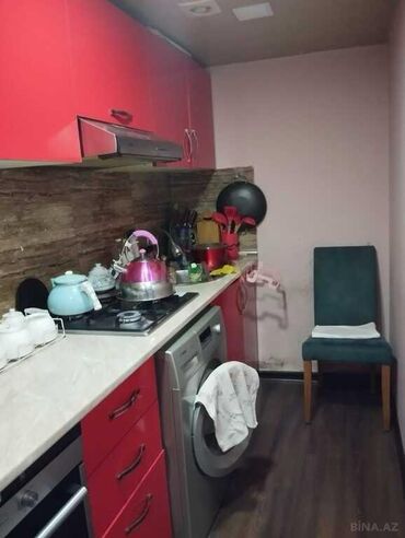 Həyət evləri və villaların satışı: Bakıxanov qəs. 2 otaqlı, 80 kv. m, Orta təmir — 3