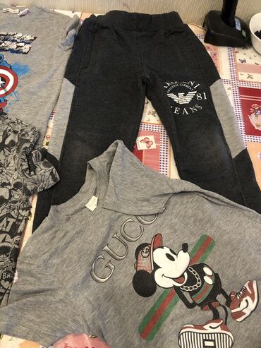 Köynəklər: 5-7 yasha geyimler,yaxshi veziyyetde,hem shalvar hem koynekler — 6