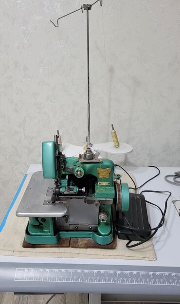 утерян кошелек с документами: Отдам за 3 шоколадки или 500 сом, требуется ремонт