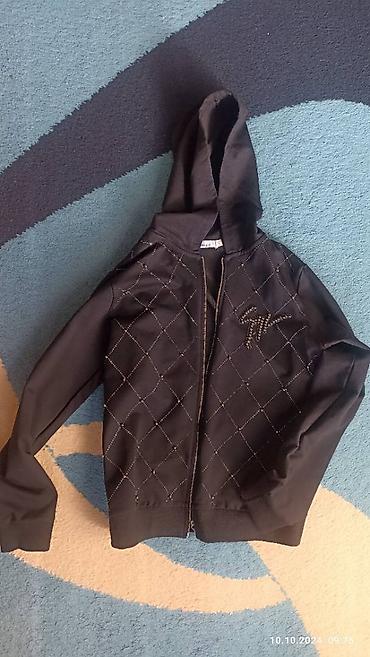 Верхняя одежда: Куртки кофты для девочки весенние,зимние и осенние размер до 15 лет at lalafo.kg — 6 Верхняя одежда: Куртки кофты для девочки весенние,зимние и осенние размер до 15 лет — 6