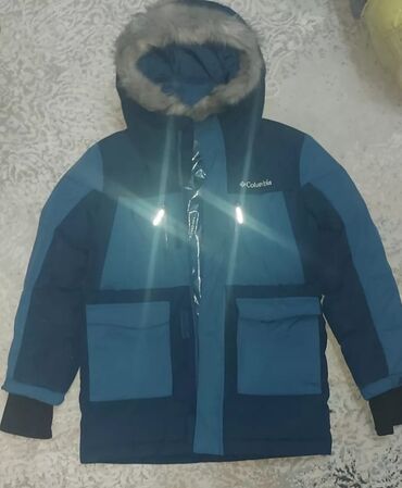 обмен одежды: Зимняя куртка Columbia США Размер S (7-9 лет) Носили 1 сезон. Куртка