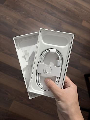Apple iPhone: IPhone Air, Б/у, 256 ГБ, Black Titanium, Зарядное устройство, Защитное стекло, Чехол, 100 % — 4