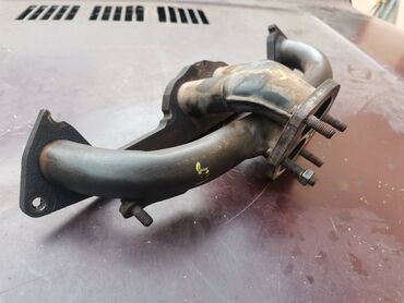 Auto delovi: Izduvna grana Lada 21214 Niva br.3. Polovno, očuvano. Skinuto sa — 4