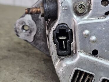 Генераторы: Генератор Daihatsu 1997 г., Б/у, Оригинал, Германия — 8