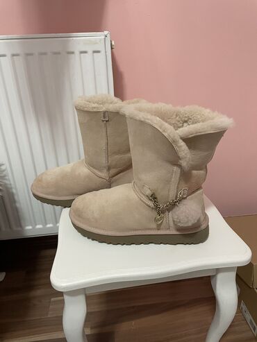 Ugg čizme 39