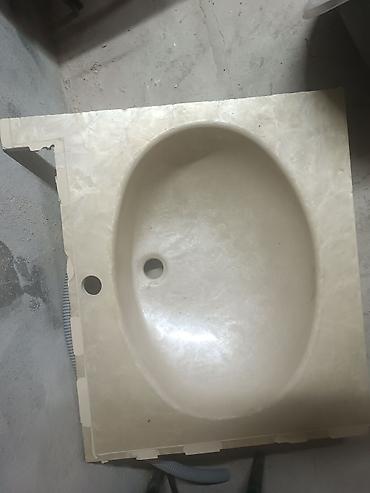 Santexnika: Mərmər naxışlı hamam otağı üçün inteqrə lavabolu stolüstü panel — 2