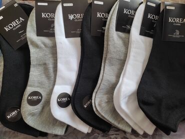 Носки и белье: Мужские носки в наличии