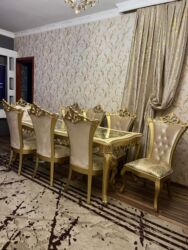 Stullar: Masa desti 880₼ satilir .İstehsal Turkiye .Teze kimidir .Unvan Kesle