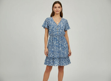shein biala sukienka: Shein, Sukienka damska, rozmiar M