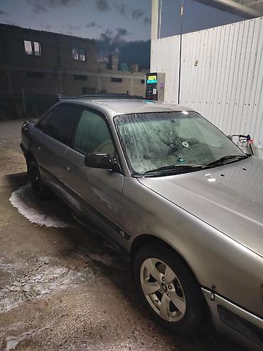 Унаа сатуу: Audi 100: 1992 г., 2.3 л, Кол менен иштөөчү, Бензин, Седан — 1
