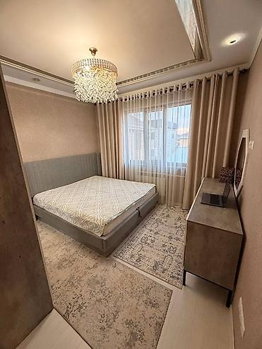Үйлөрдү сатуу: 5 бөлмө, 195 м², 4 соток, Бишкек, Ак-Ордо 3 ж/м Кыймылсыз мүлк агенттиги — 6