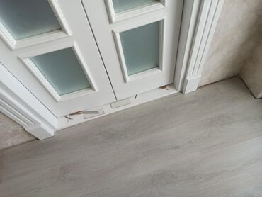 Döşəmə işləri: Laminatlarin vurulmasi her cur bilintuslarin supurgeliylerin vurulmask — 12
