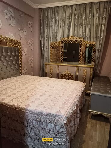 kirayə verilir: Salam xırdalan köhnə bazar kiristal abşeron 2 otaq kirayə verilir 500