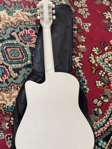 гитара 210: Гитаралар