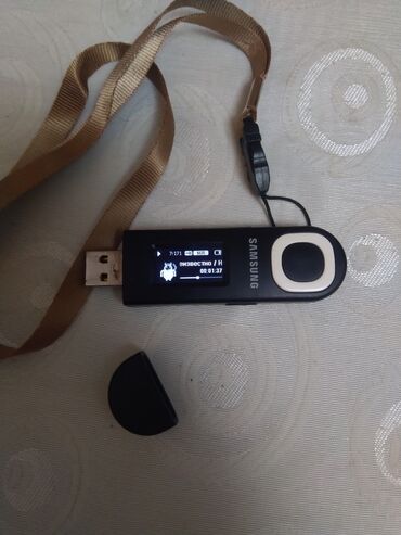 Dinamiklər və kolonkalar: Samsung yp us 4gb mp3 Portativ Samsung MP3 pleyer, yığcam USB