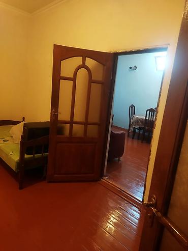 midada satilan evler: Nasosnu Xəzri yaşayış massivi heyət yani sahəsi olmuyan təzə tikili 2 — 8