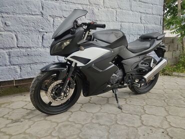 покрышка мотоцикл: Спортбайк Yamaha, 250 куб. см, Бензин, Взрослый, Б/у