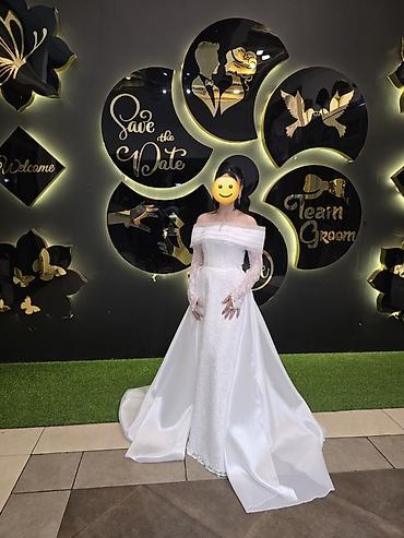 Toy paltarları və aksesuarları: Ağ gəlinlik – zərif krujeva və payet işləməli - Model: “off-shoulder” — 1
