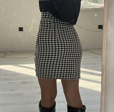 Юбки: Юбка, Модель юбки: Прямая, Мини, Высокая талия, С вырезом — 3