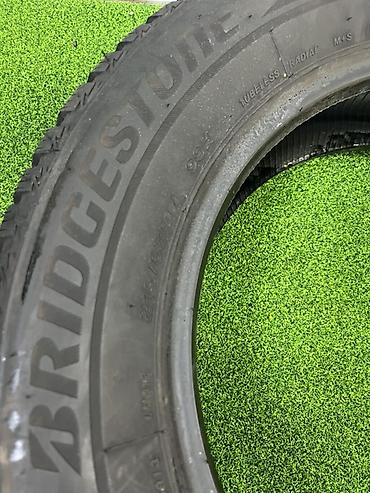 близак шины: Шины 215 / 65 / R 17, Зима, Б/у, Пара, Легковые, Bridgestone — 5